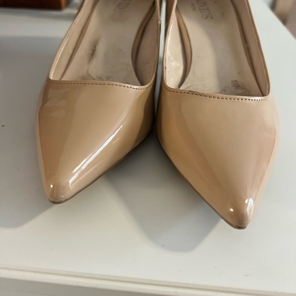 3/$10 🏷️ David’s Bridal pumps - Picture 7 of 10